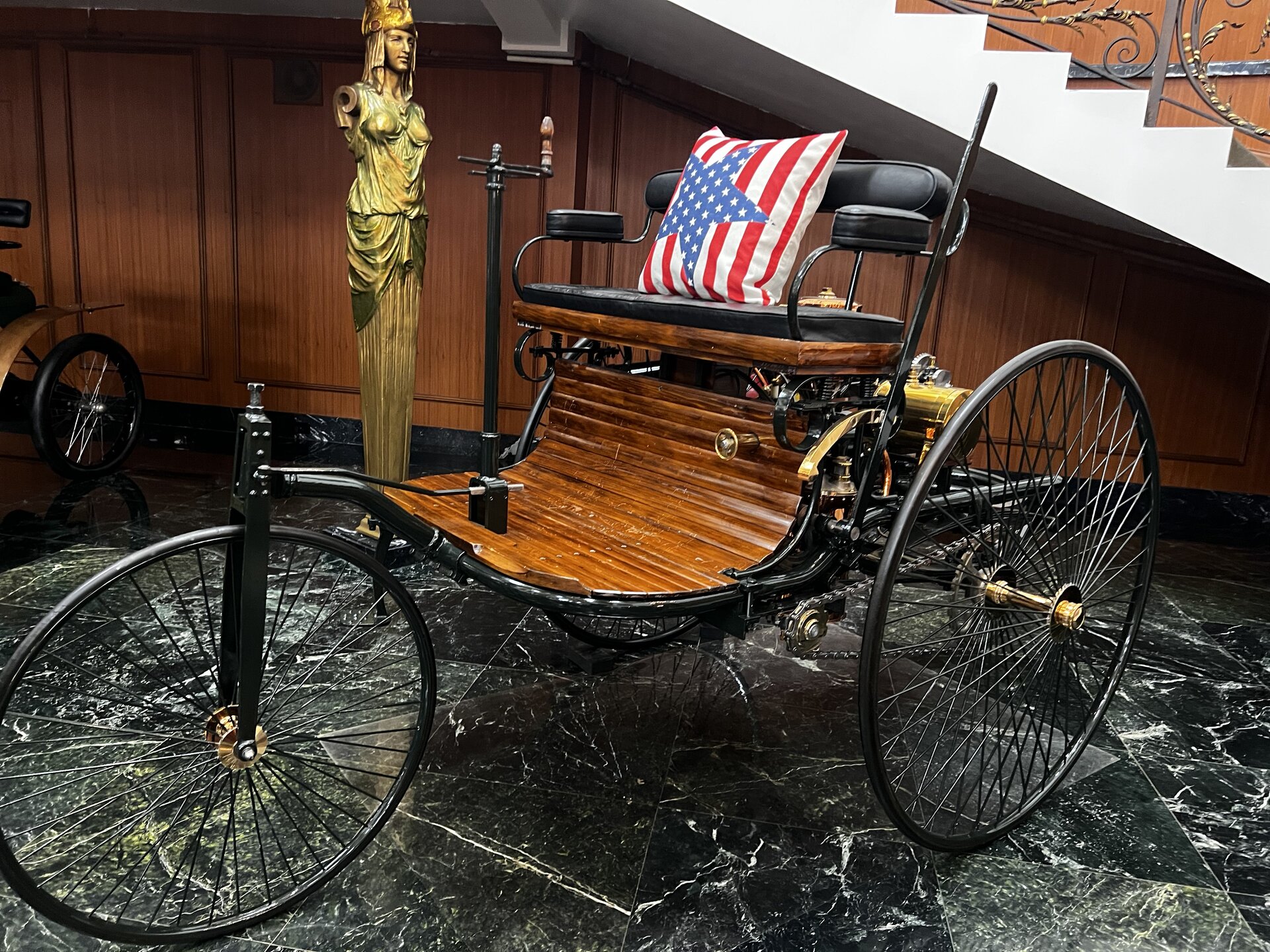 1886 Benz Patent-Motorwagen, first automobile ever built.